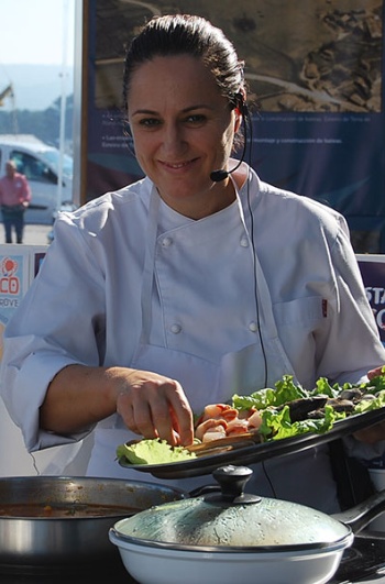 Live cooking at the Seafood Festival in O Grove, Pontevedra