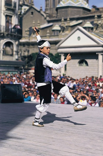 Regional dances during the Fiestas of El Pilar Zaragoza